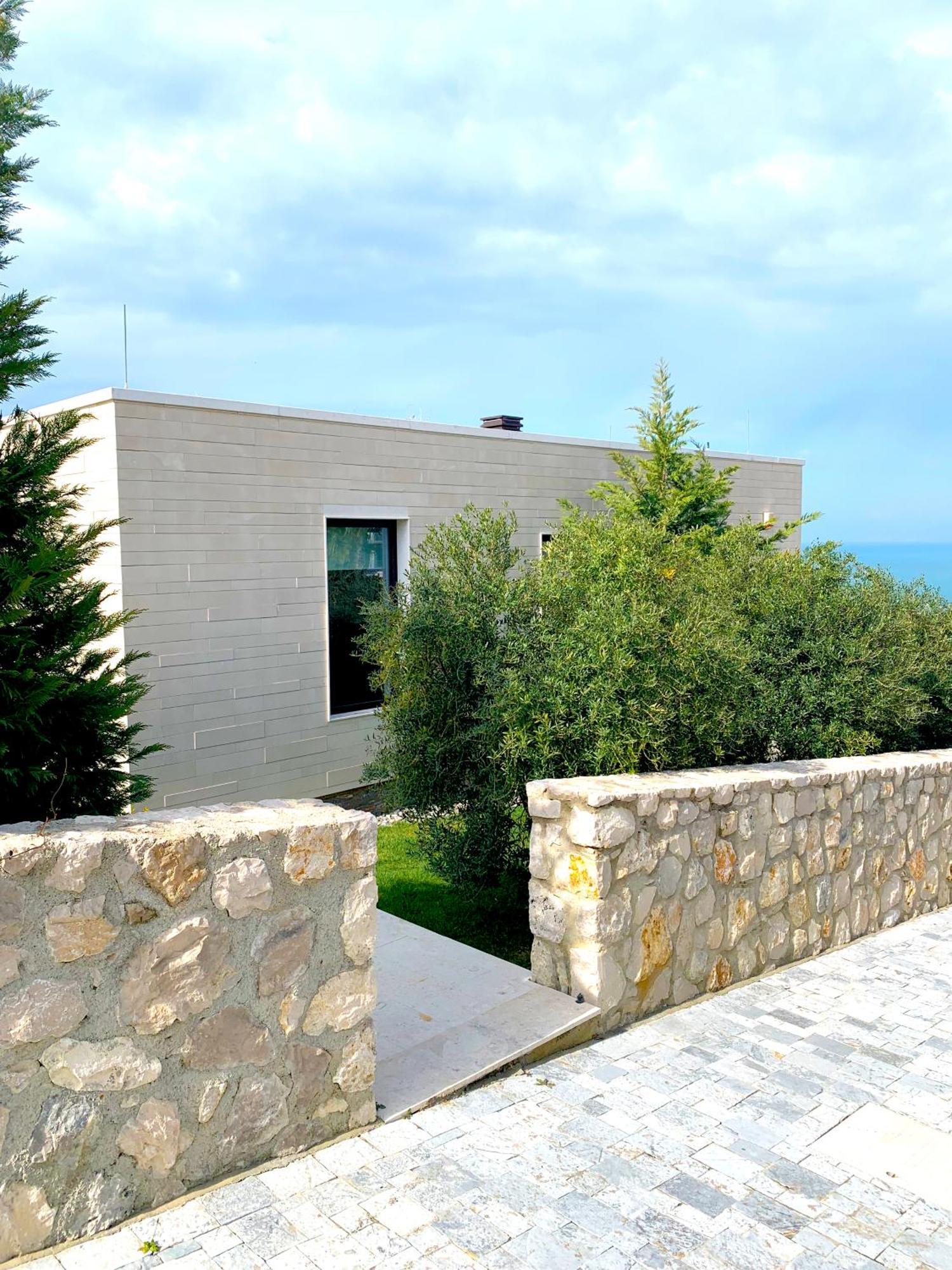 Deluxe Villa Jante Infinity Pool Durrës Extérieur photo